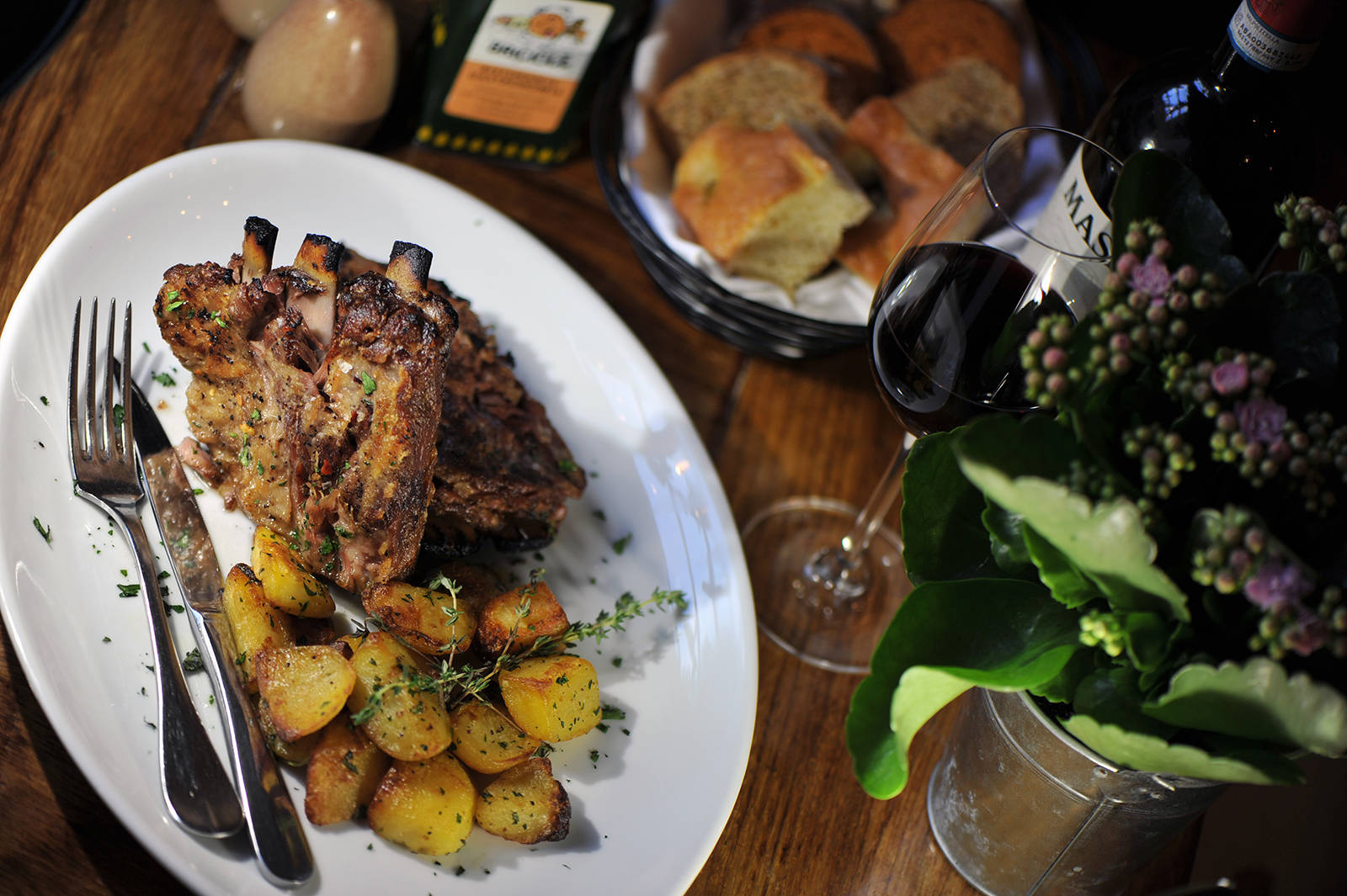 rustic Italian restaurant dining, Marylebone